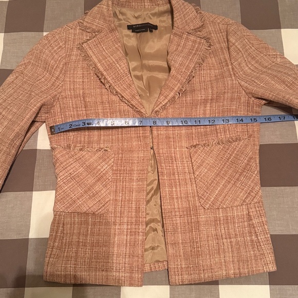 BCBG Maxazria XXS cropped blazer with fringed details and pockets - Picture 7 of 7